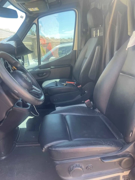 2021 Mercedes-Benz VS30 Sprinter - Image 5 of 7