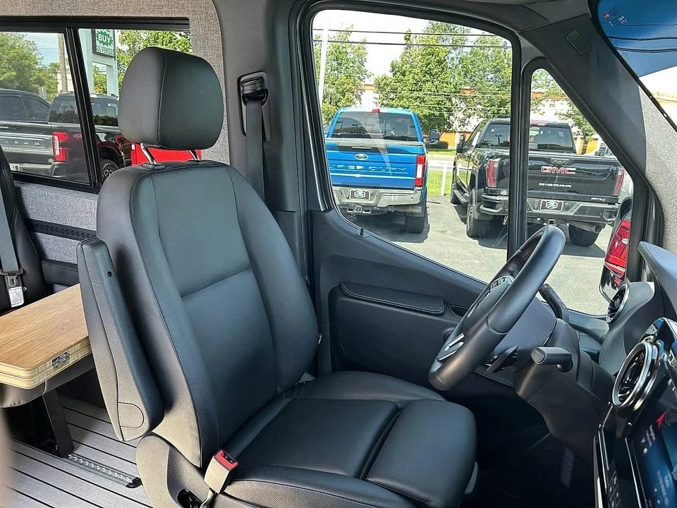 2021 Mercedes-Benz VS30 Sprinter - Image 11 of 20