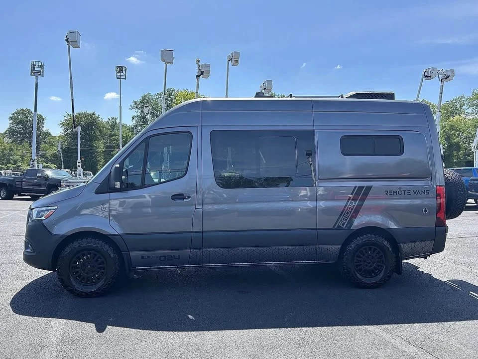 2021 Mercedes-Benz VS30 Sprinter - Image 4 of 20