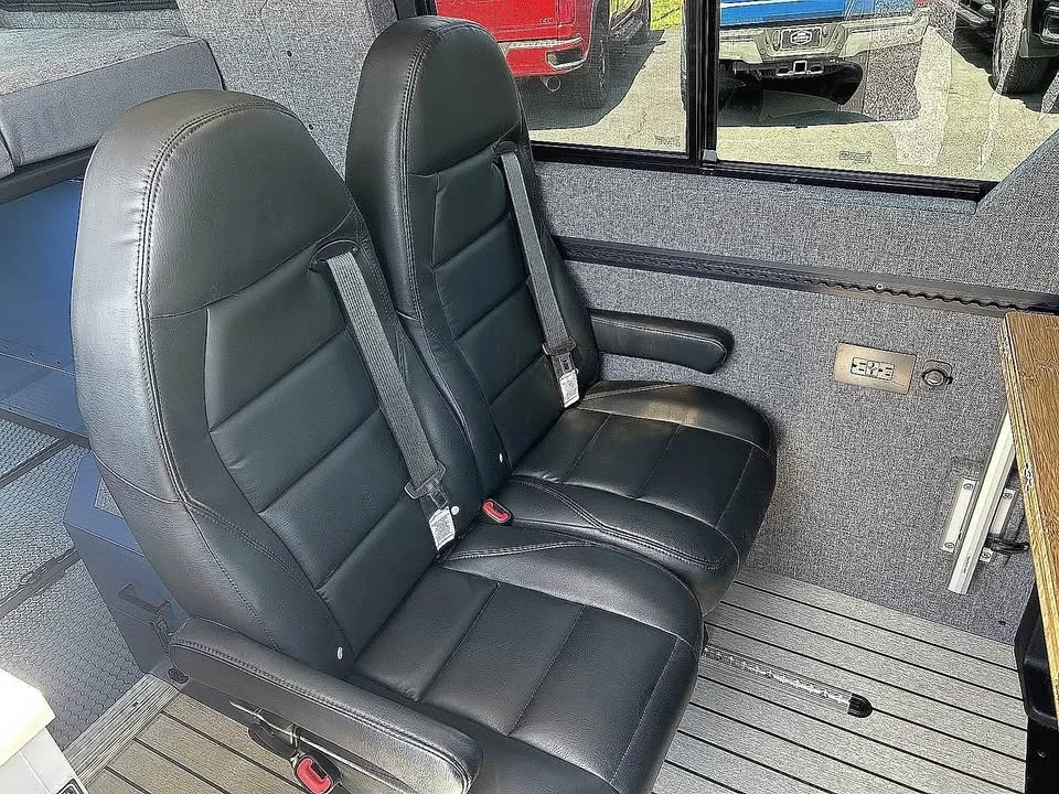 2021 Mercedes-Benz VS30 Sprinter - Image 15 of 20