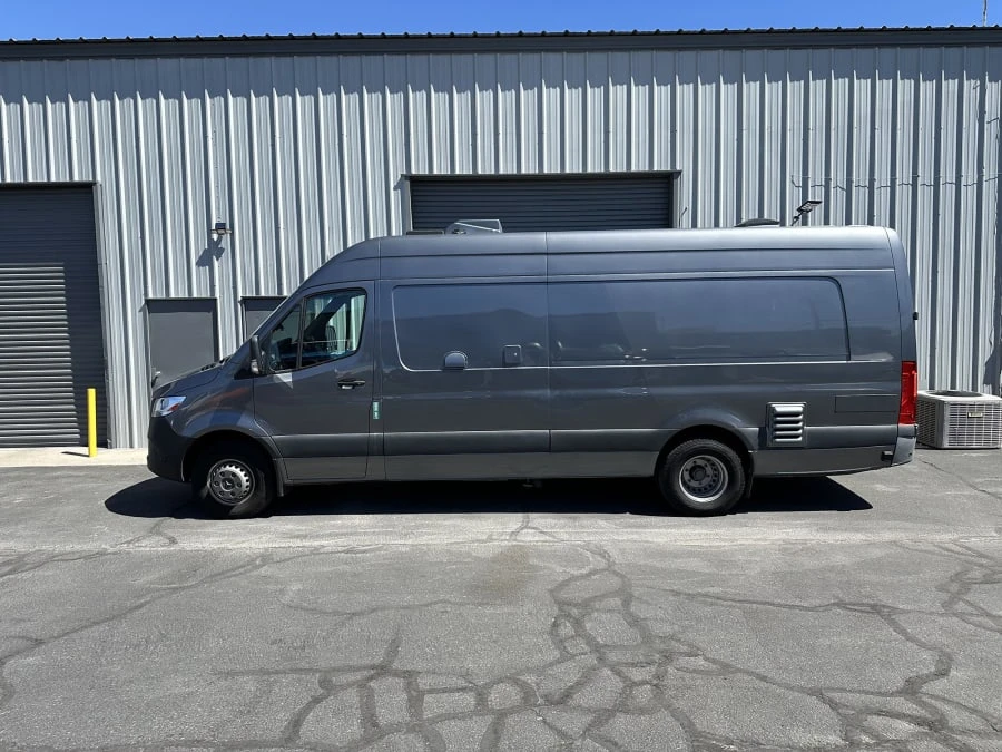 2021 Mercedes-Benz VS30 Sprinter - Image 5 of 14