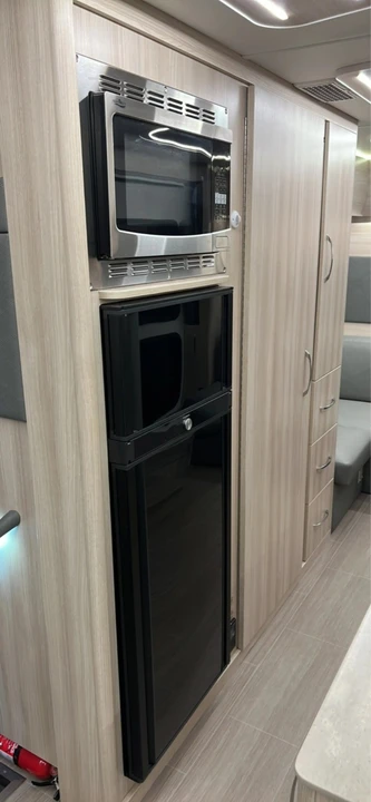 2021 Mercedes-Benz VS30 Sprinter - Image 14 of 16