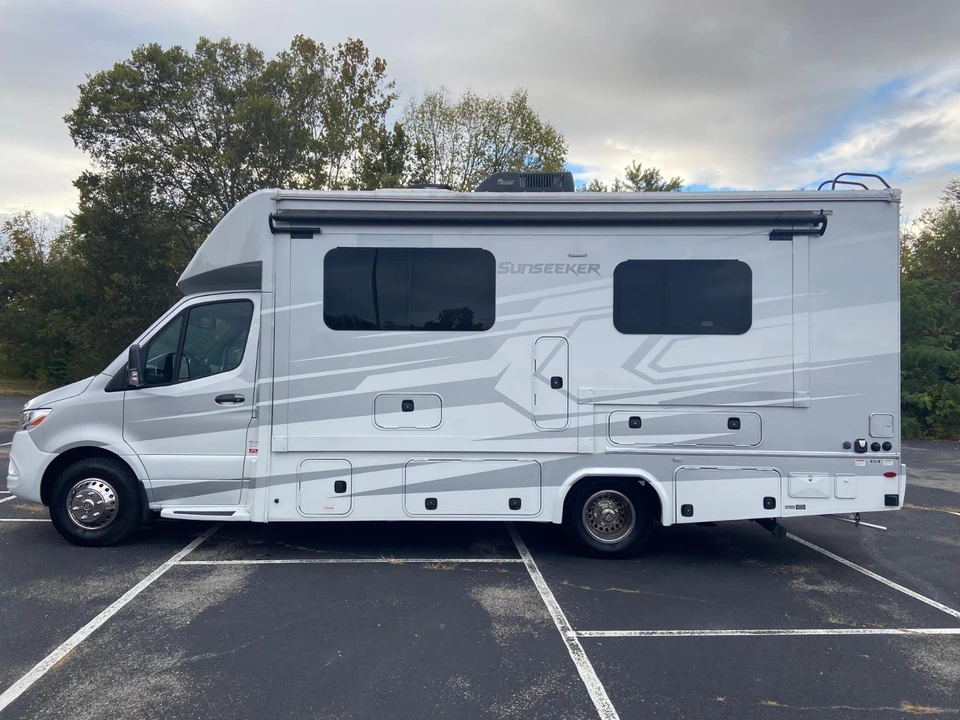 2021 Mercedes-Benz VS30 Sprinter - Image 13 of 21
