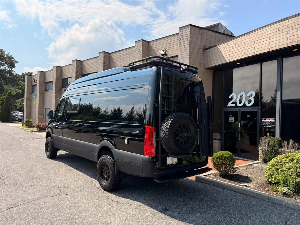 2021 Mercedes-Benz VS30 Sprinter - Image 9 of 31