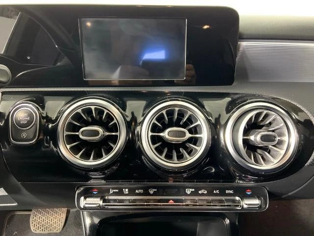 2021 Mercedes-Benz W177 A-Class - Image 10 of 19