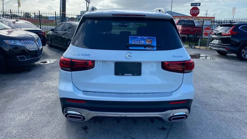 2021 Mercedes-Benz X247 GLB - Image 5 of 20