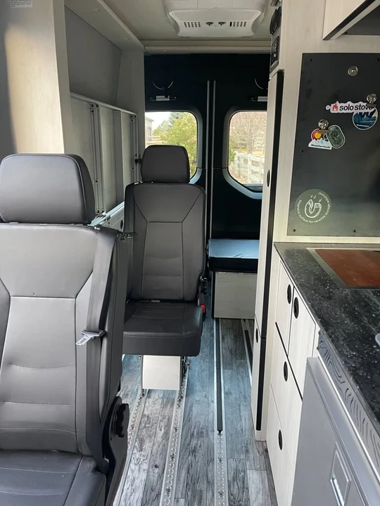 2021 Mercedes-Benz VS30 Sprinter - Image 3 of 7