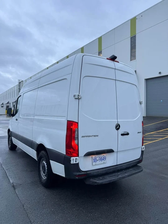 2021 Mercedes-Benz VS30 Sprinter - Image 6 of 16
