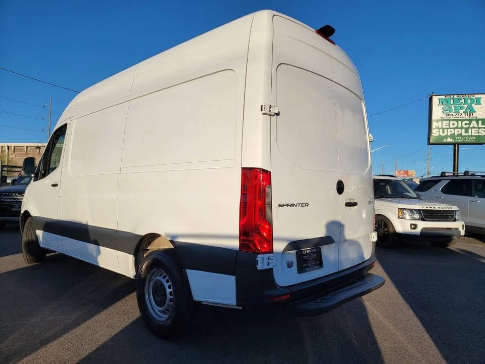2021 Mercedes-Benz VS30 Sprinter - Image 4 of 20