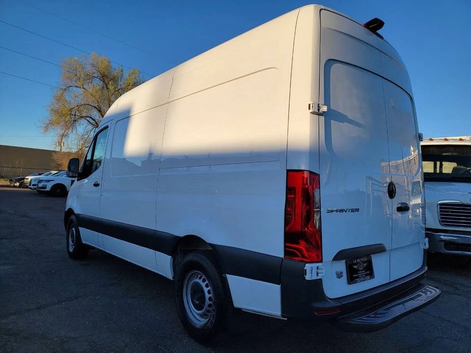 2021 Mercedes-Benz VS30 Sprinter - Image 8 of 20