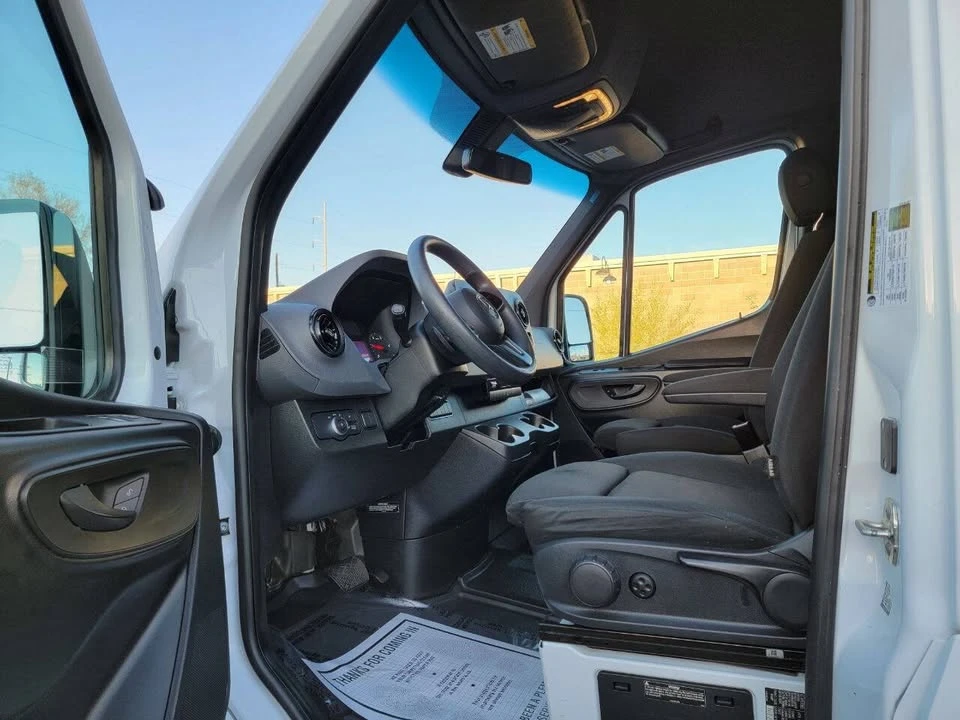 2021 Mercedes-Benz VS30 Sprinter - Image 13 of 20