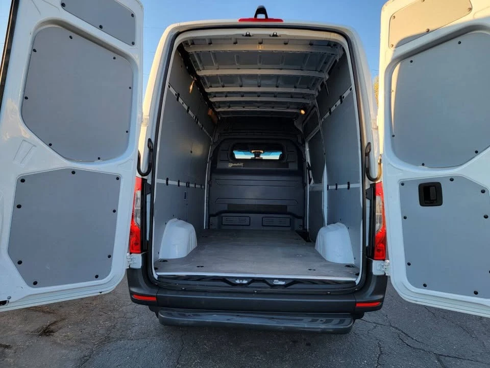 2021 Mercedes-Benz VS30 Sprinter - Image 11 of 20