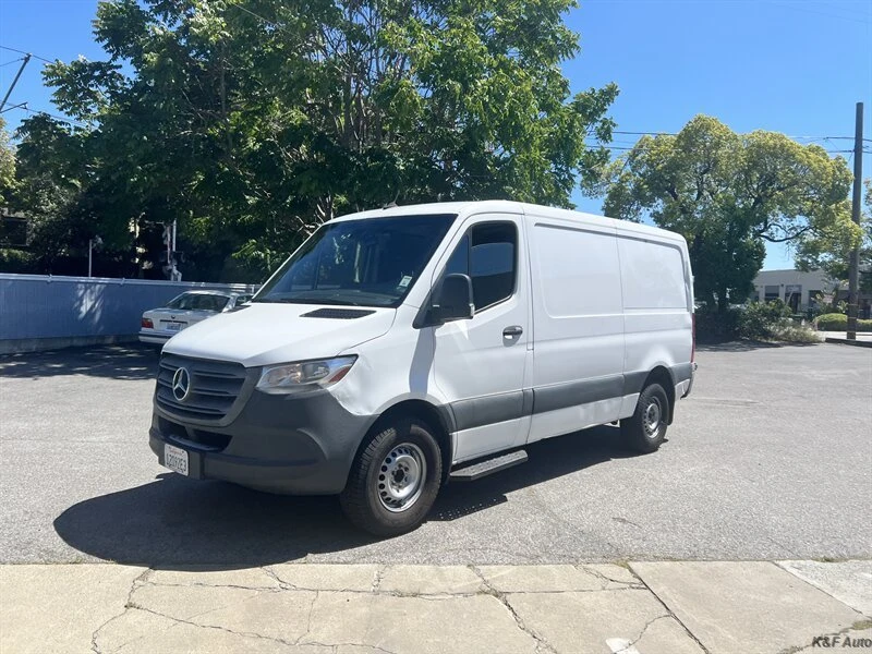 2021 Mercedes-Benz VS30 Sprinter - Image 2 of 20