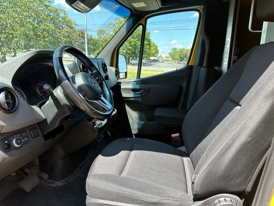 2021 Mercedes-Benz VS30 Sprinter - Image 13 of 16