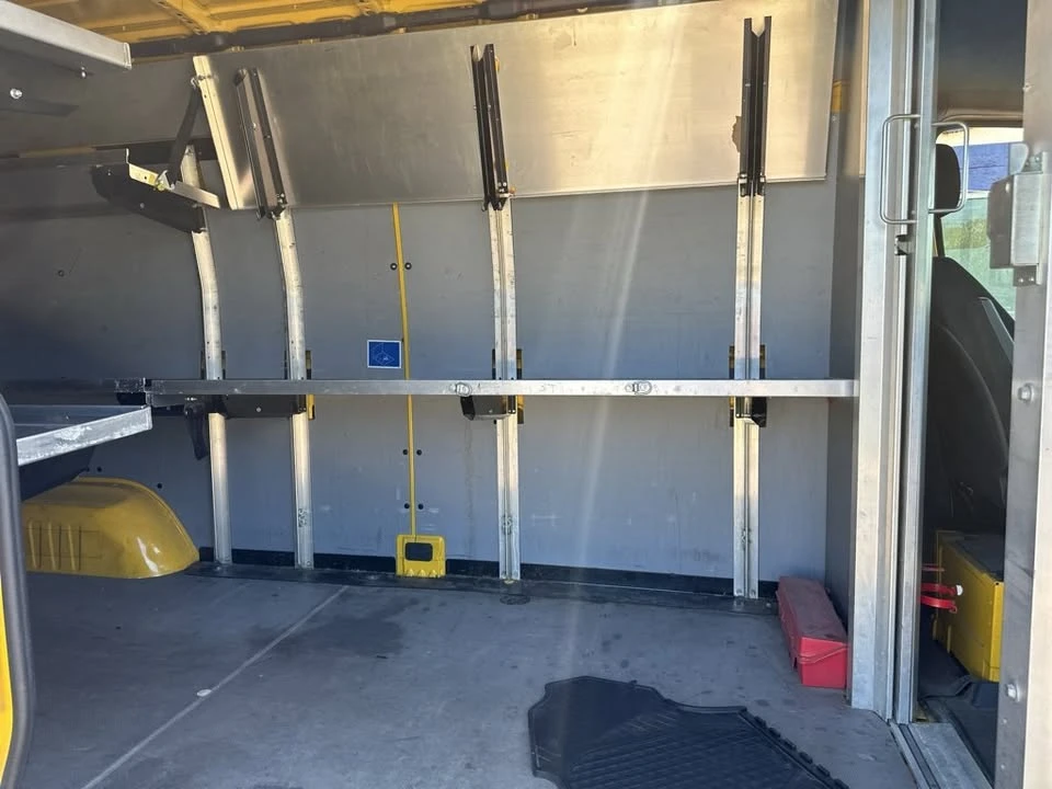 2021 Mercedes-Benz VS30 Sprinter - Image 10 of 16
