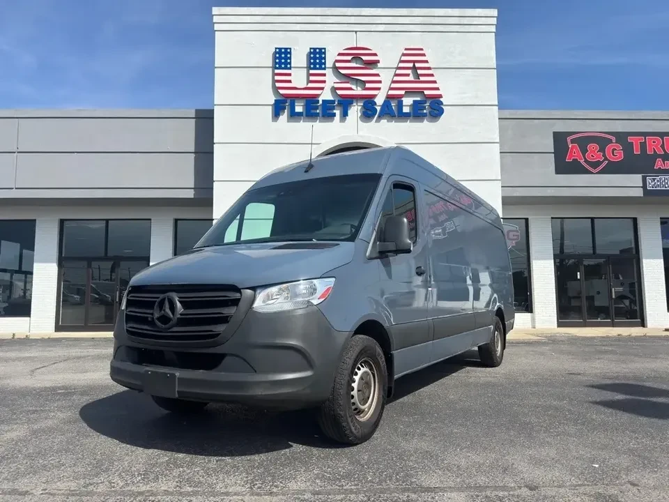 2021 Mercedes-Benz VS30 Sprinter - Image 8 of 10