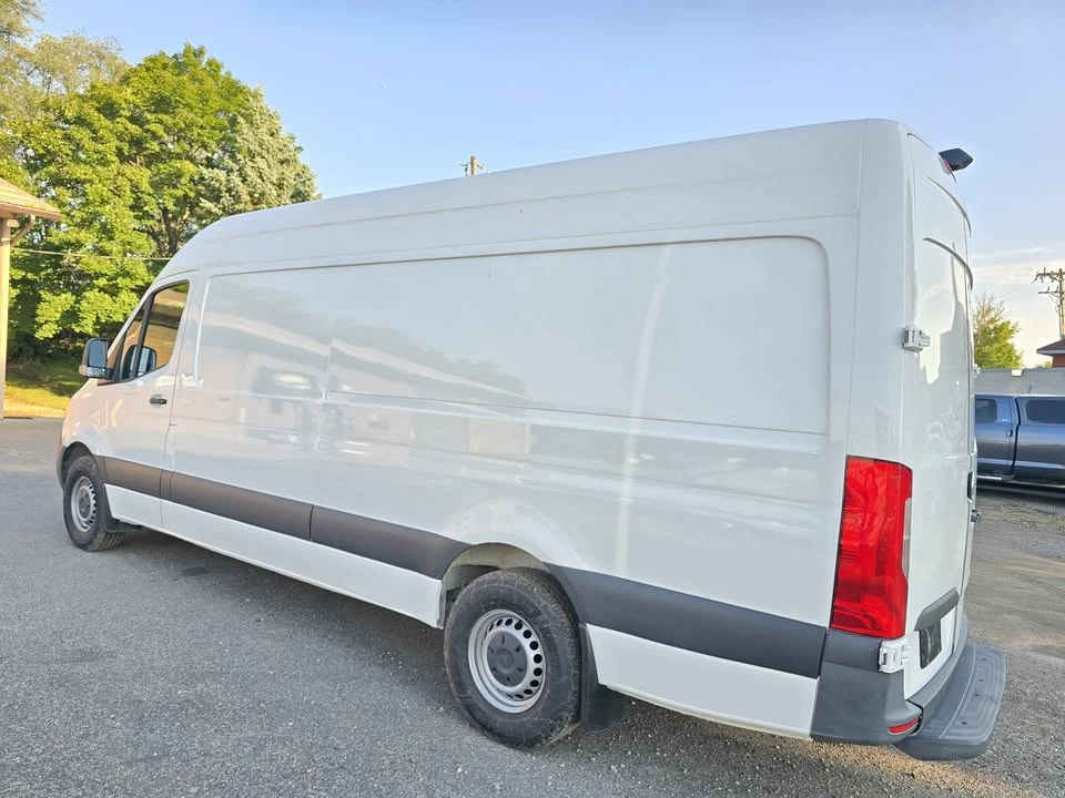 2021 Mercedes-Benz VS30 Sprinter - Image 6 of 12