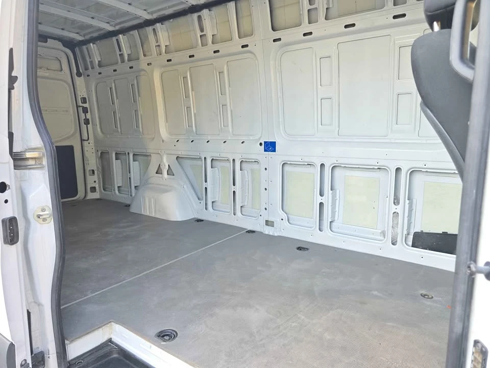 2021 Mercedes-Benz VS30 Sprinter - Image 9 of 12