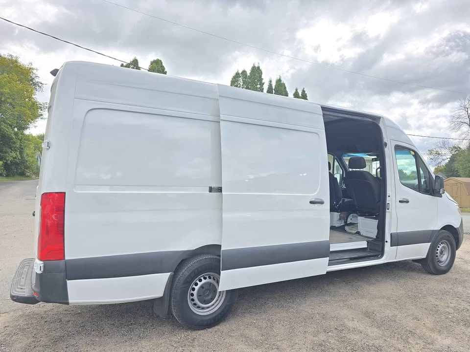 2021 Mercedes-Benz VS30 Sprinter - Image 14 of 17