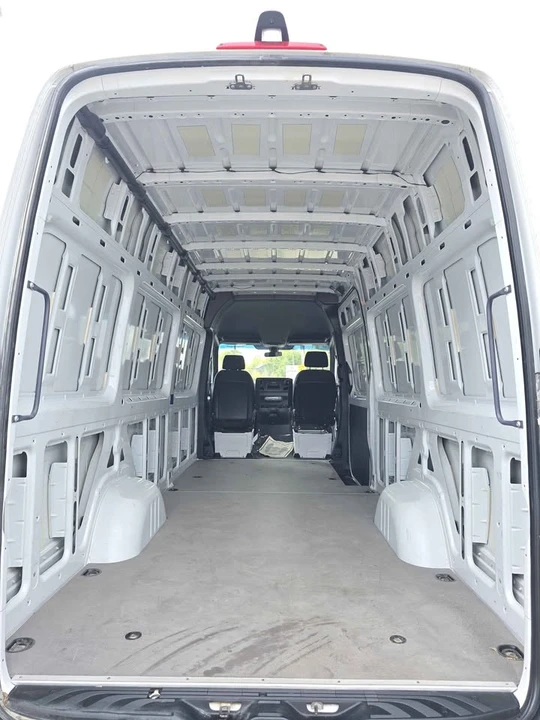 2021 Mercedes-Benz VS30 Sprinter - Image 8 of 17
