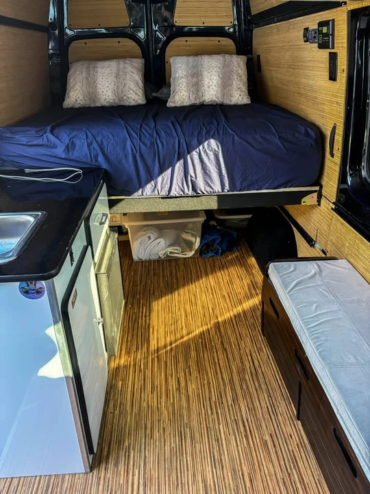 2021 Mercedes-Benz VS30 Sprinter - Image 8 of 12