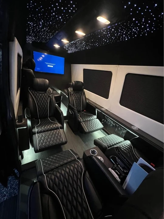 2021 Mercedes-Benz VS30 Sprinter - Image 4 of 19