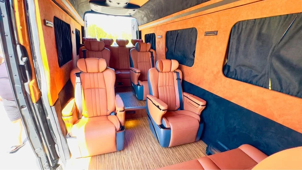 2021 Mercedes-Benz VS30 Sprinter - Image 2 of 12