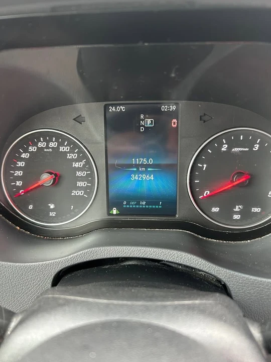 2021 Mercedes-Benz VS30 Sprinter - Image 6 of 10