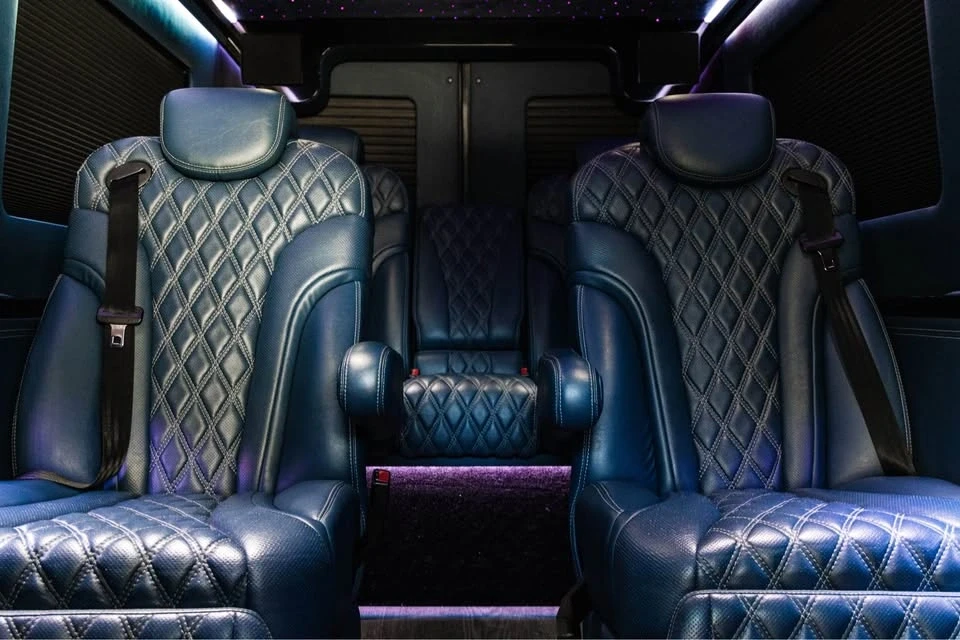 2021 Mercedes-Benz VS30 Sprinter - Image 4 of 19