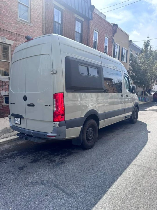 2021 Mercedes-Benz VS30 Sprinter - Image 4 of 22