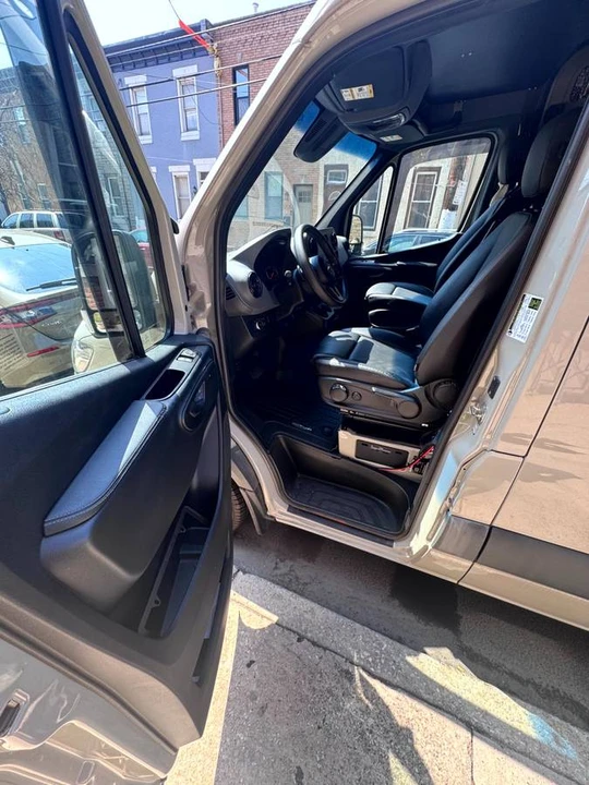 2021 Mercedes-Benz VS30 Sprinter - Image 12 of 22
