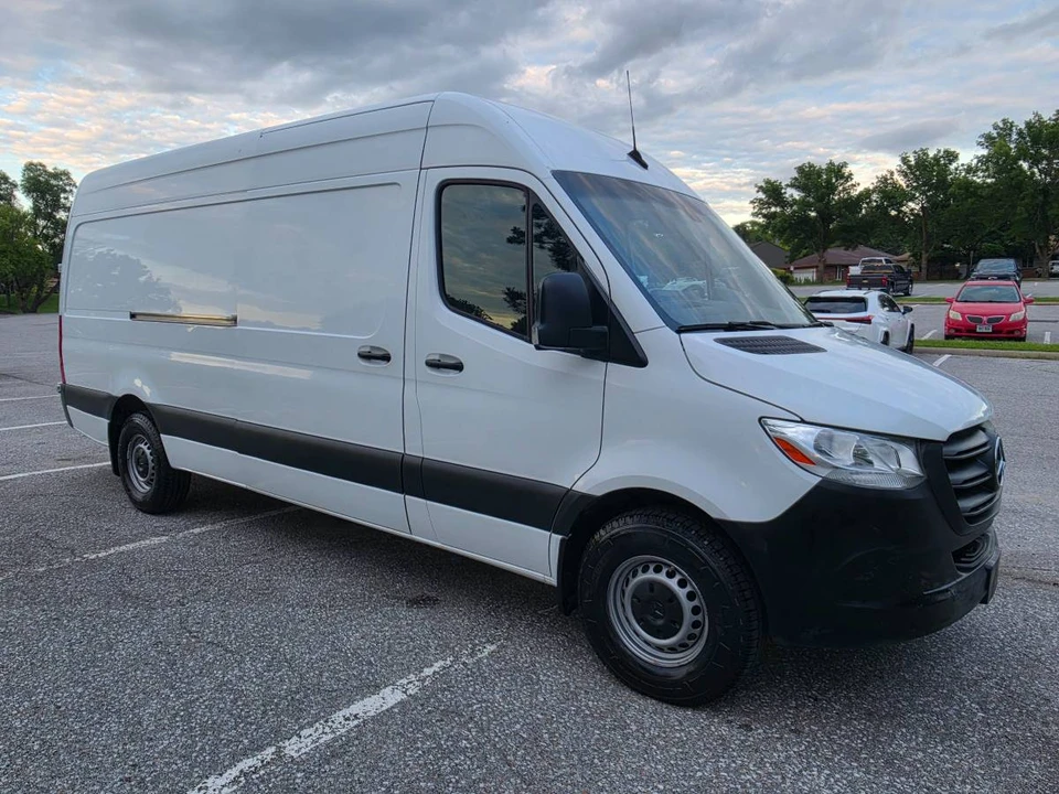 2021 Mercedes-Benz VS30 Sprinter - Image 5 of 23