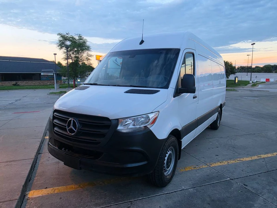 2021 Mercedes-Benz VS30 Sprinter - Image 15 of 23