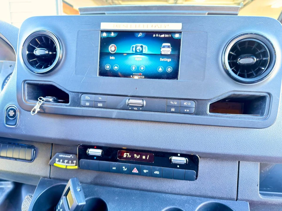 2021 Mercedes-Benz VS30 Sprinter - Image 13 of 16