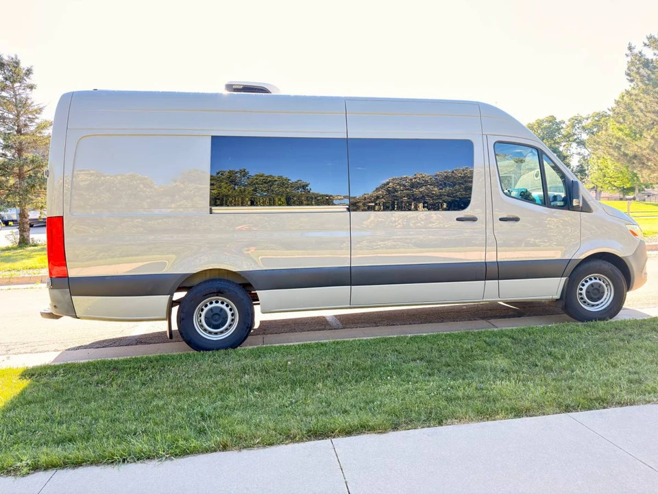2021 Mercedes-Benz VS30 Sprinter - Image 6 of 16