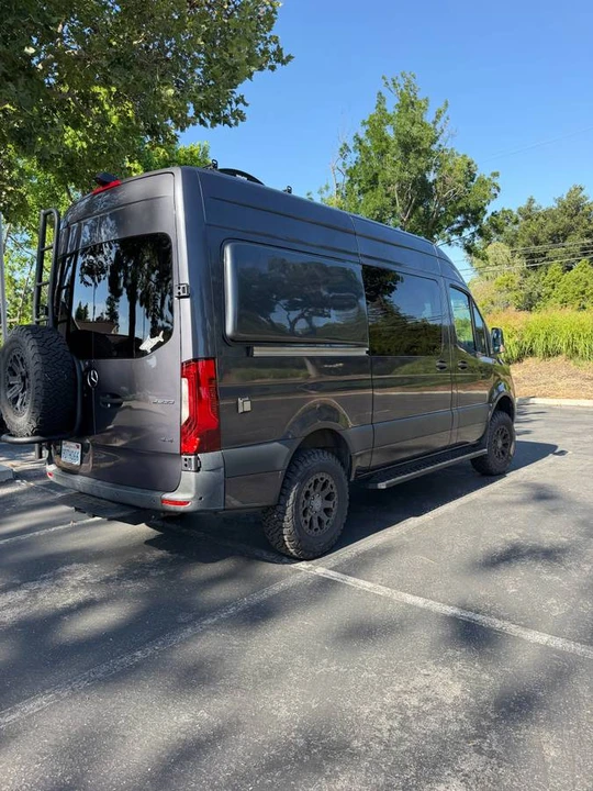 2021 Mercedes-Benz VS30 Sprinter - Image 2 of 19
