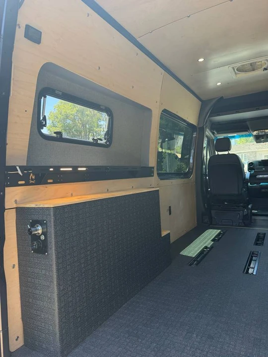 2021 Mercedes-Benz VS30 Sprinter - Image 16 of 19