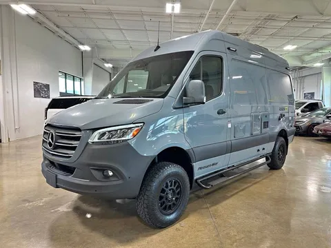 2021 Mercedes-Benz Sprinter 2500 Crew 144 WB