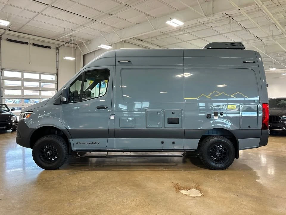 2021 Mercedes-Benz VS30 Sprinter - Image 3 of 20