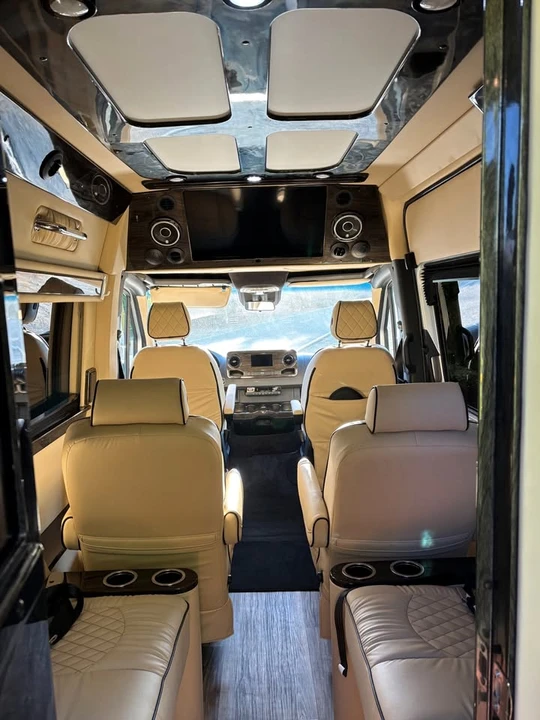 2021 Mercedes-Benz VS30 Sprinter - Image 9 of 20