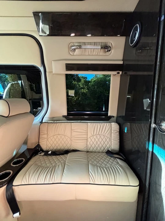 2021 Mercedes-Benz VS30 Sprinter - Image 13 of 20