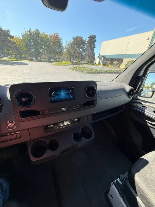 2021 Mercedes-Benz VS30 Sprinter - Image 10 of 10