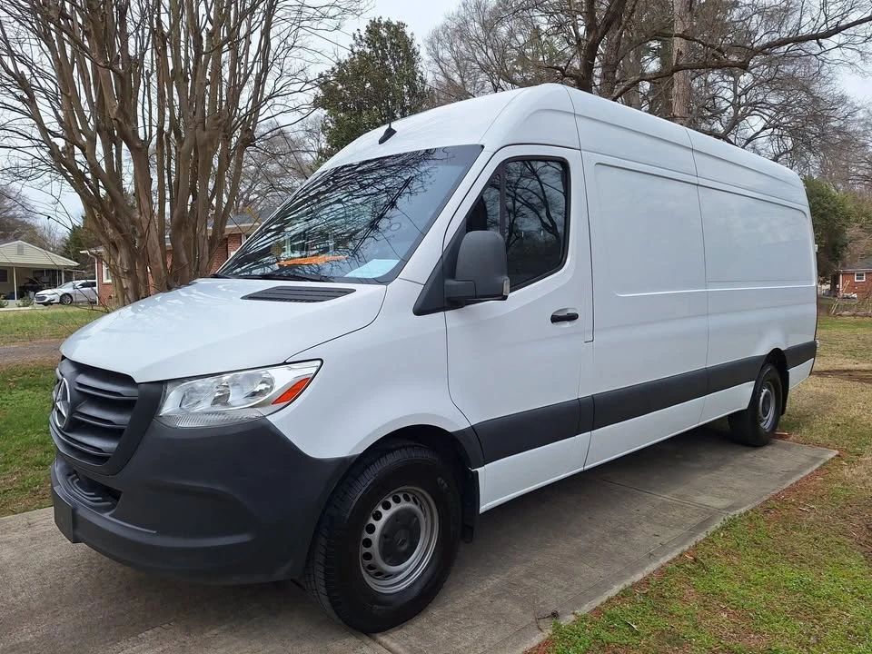 2021 Mercedes-Benz VS30 Sprinter - Image 3 of 4