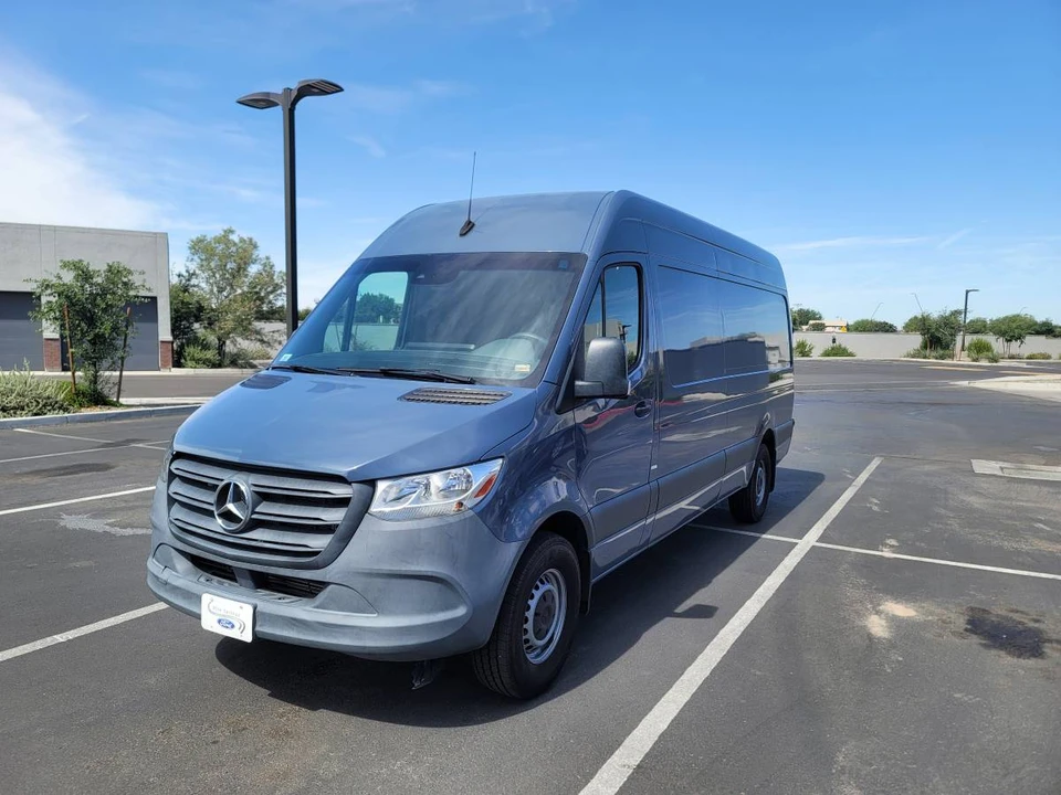 2021 Mercedes-Benz VS30 Sprinter - Image 4 of 20
