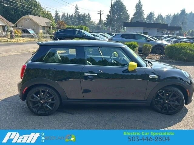 2021 Mini Mini 3rd Gen - Image 12 of 31