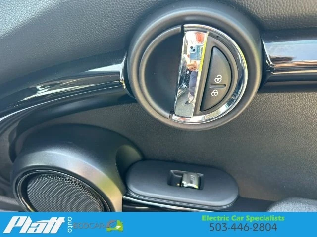 2021 Mini Mini 3rd Gen - Image 27 of 31