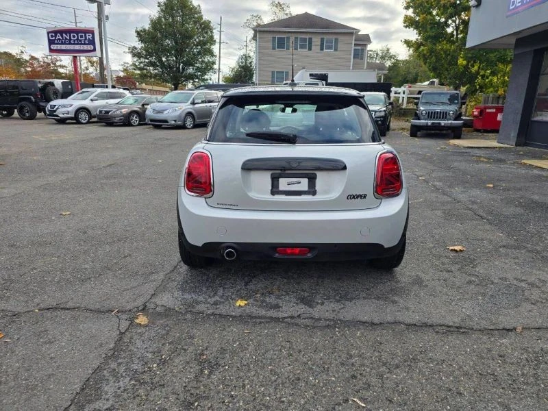 2021 Mini Mini 3rd Gen - Image 4 of 7