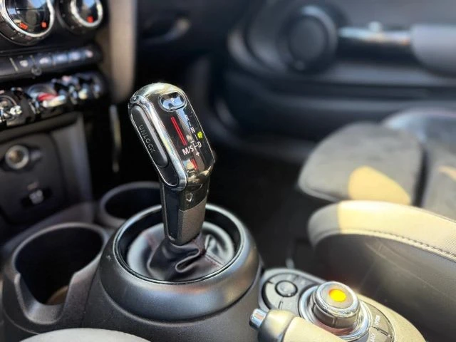 2021 Mini Mini John Cooper Works 3rd Gen - Image 18 of 19
