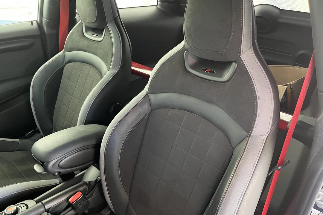 2021 Mini Mini John Cooper Works 3rd Gen - Image 24 of 31