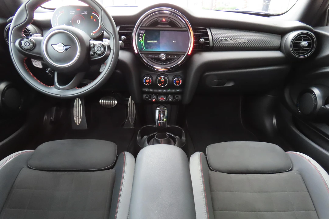 2021 Mini Mini John Cooper Works 3rd Gen - Image 23 of 31